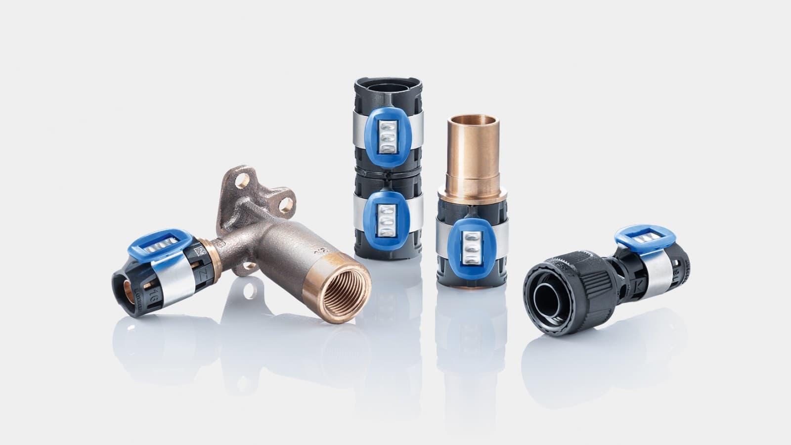 Comprehensive FlowFit assortment of fittings made of PPSU, lead-free gunmetal and lead-free silicon bronze Comprehensive FlowFit assortment of fittings made of PPSU, lead-free gunmetal and lead-free silicon bronze