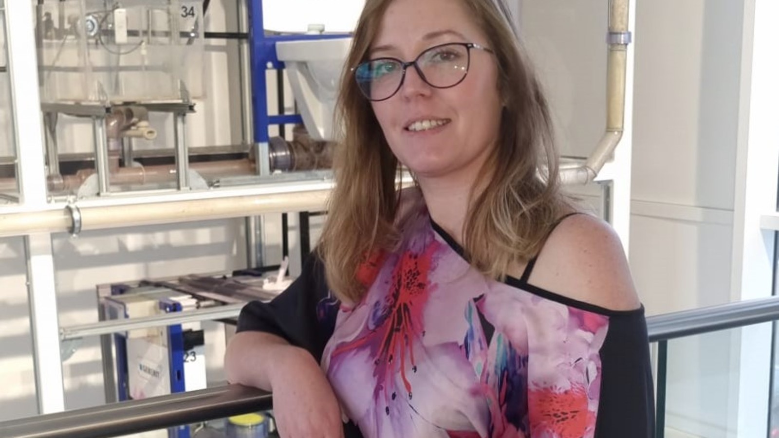 Elize Webb Elize Webb