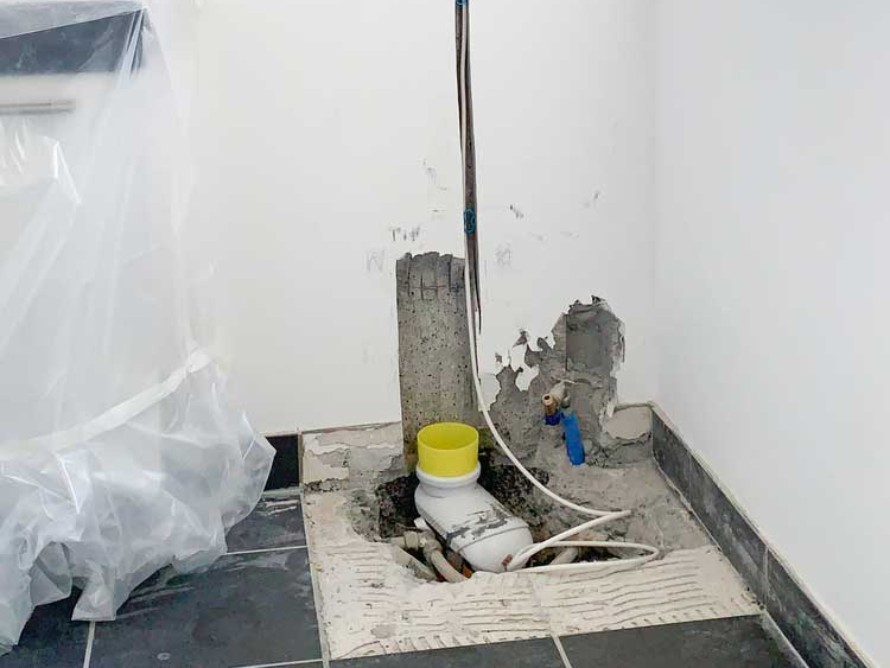 Replacing a traditional toilet Replacing a traditional toilet