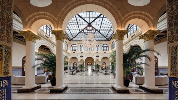 Hotels and the Experience Economy Hotels and the Experience Economy