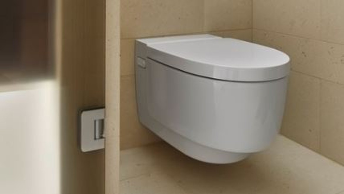 WC WC