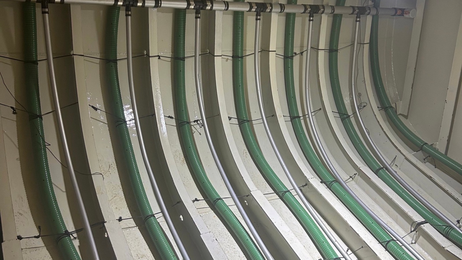 Geberit FlowFit installed on the vessel Geberit FlowFit installed on the vessel