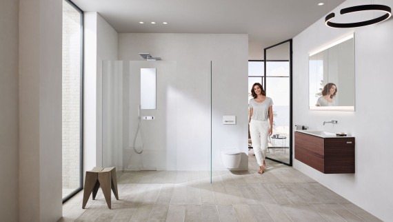 Geberit ONE bathroom with shower solution