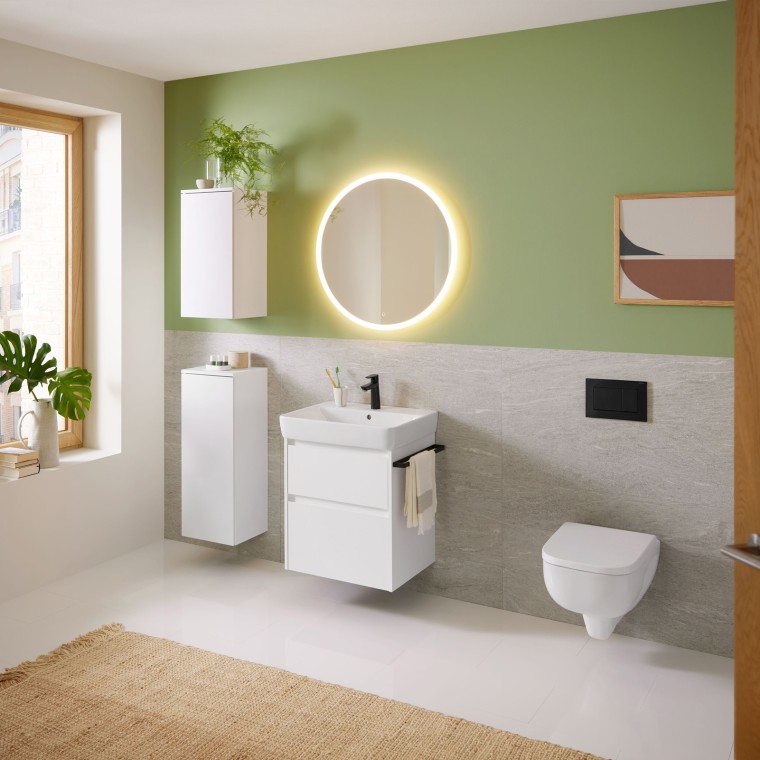 Geberit Renova Plan vanity unit with side cabinets and tall cabinet