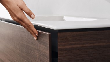 Geberit ONE washbasin with space-saving system