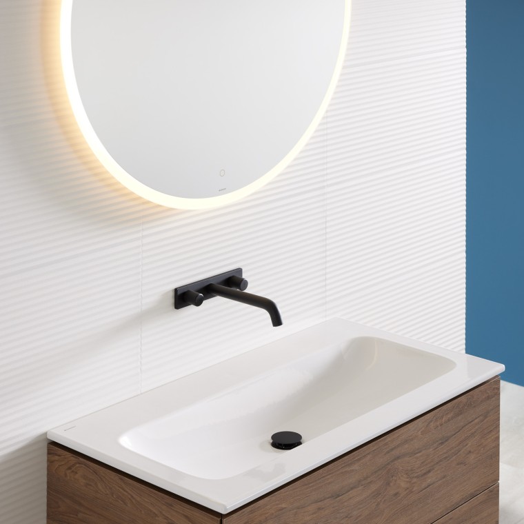 Mix & Match Geberit iCon bathroom sink with Geberit ONE washbasin cabinet