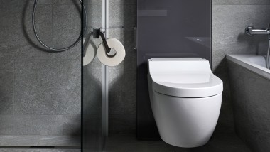 The Geberit Monolith sanitary module with Geberit AquaClean Tuma shower toilet