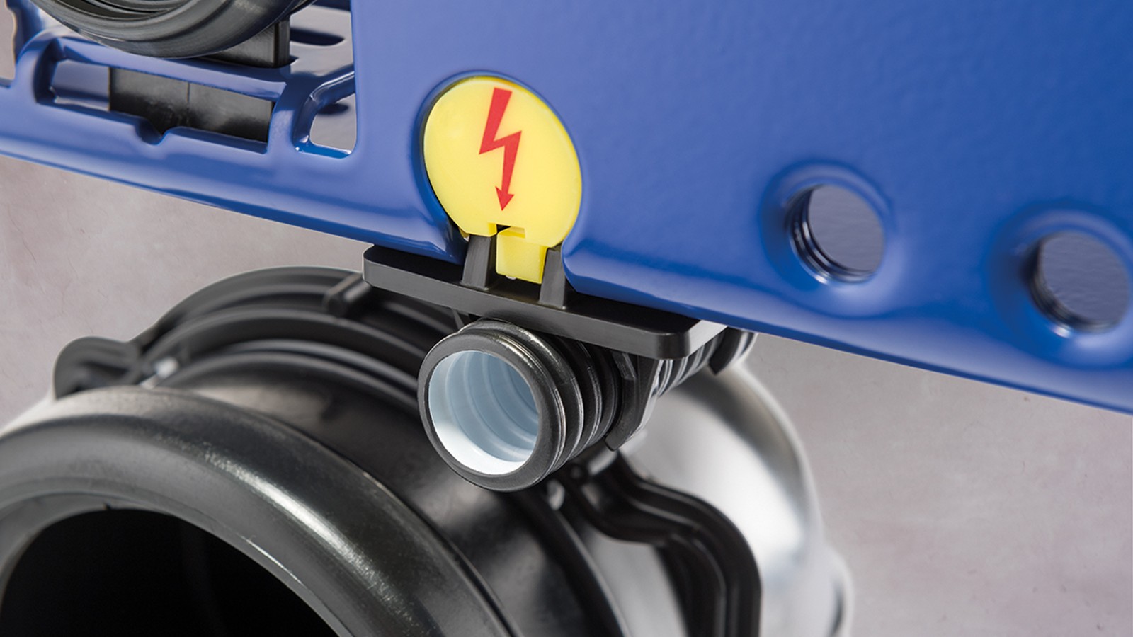 Geberit Duofix installation element with water and electricity connection