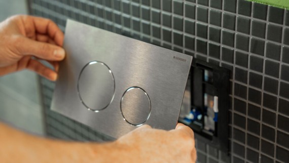 Installation of Geberit Sigma40 Installation of Geberit Sigma40