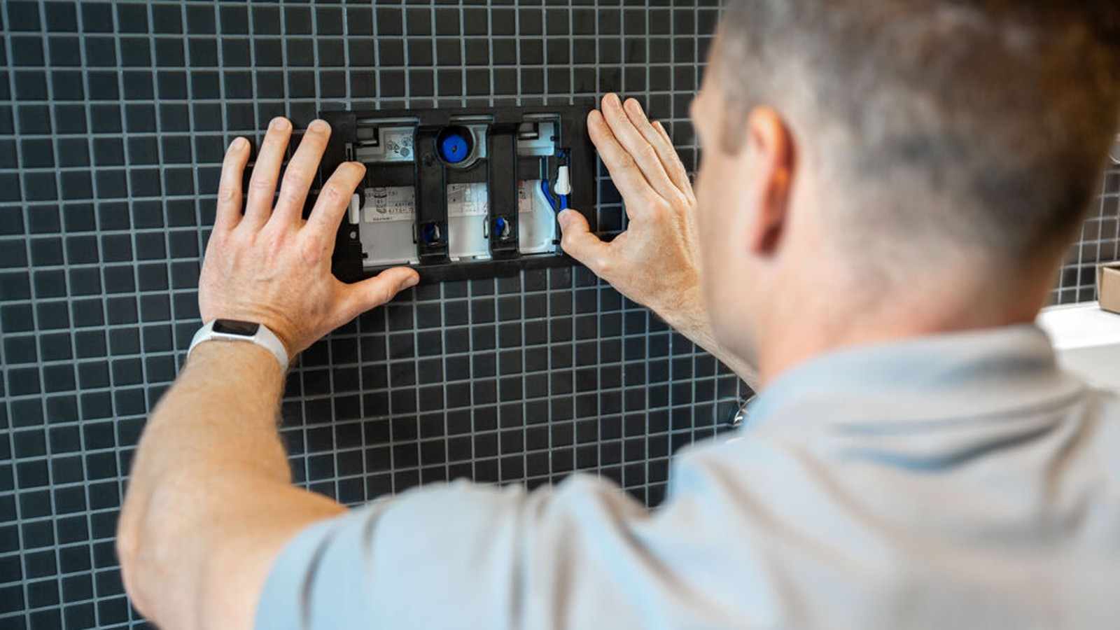 Positioning the new Sigma40 mounting frame