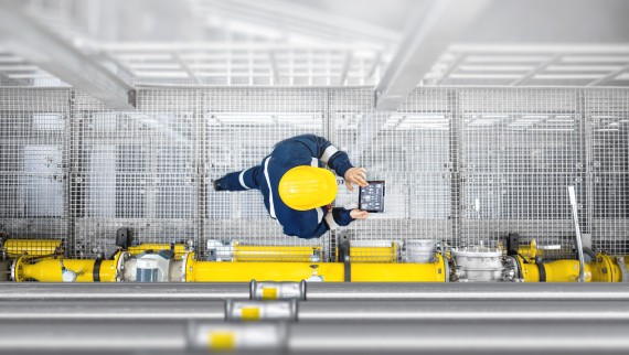 Decades of expertise in water, oil and gas pipelines Decades of expertise in water, oil and gas pipelines