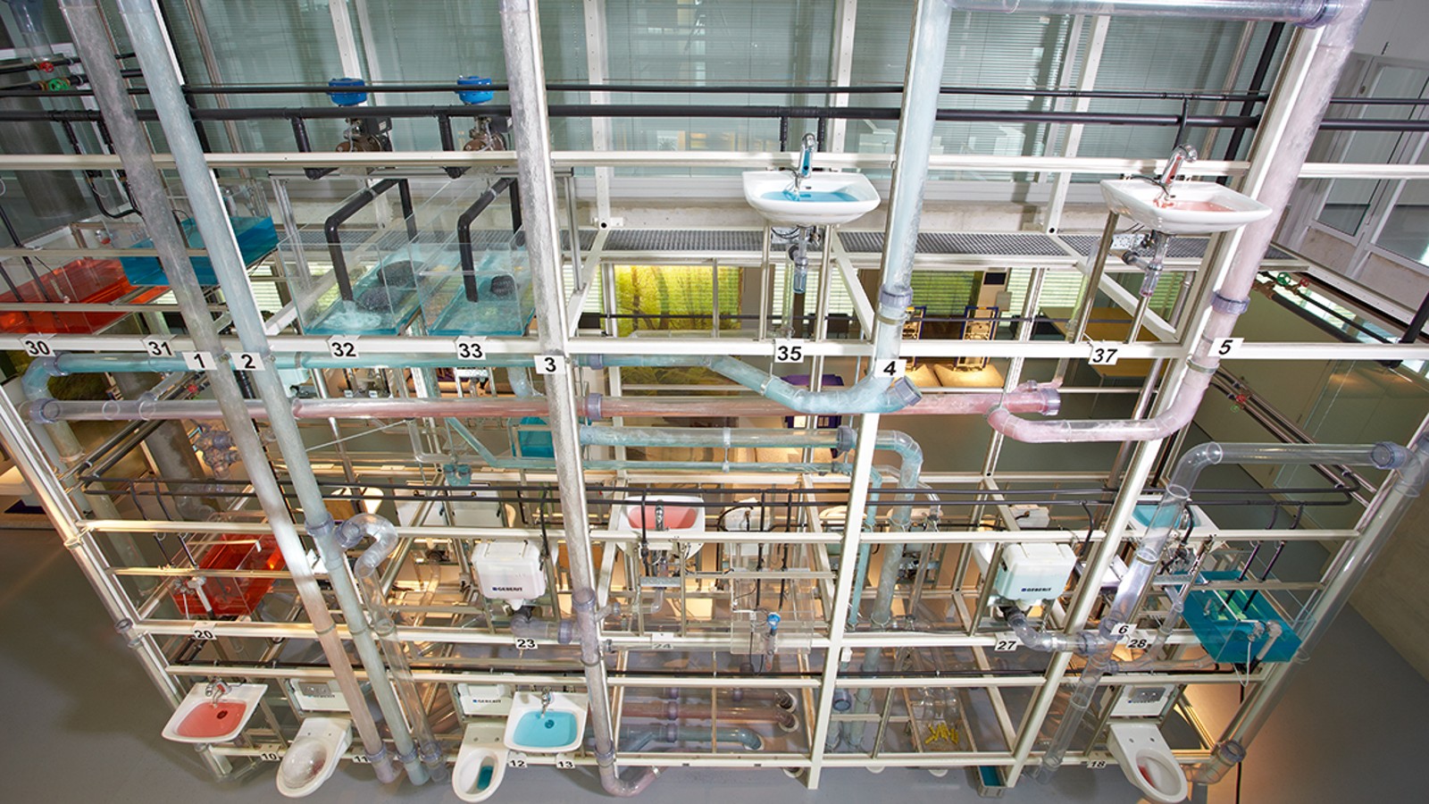 Geberit hydraulic tower