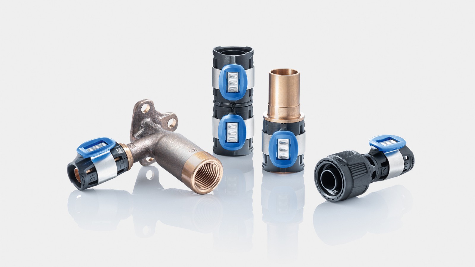 Comprehensive FlowFit assortment of fittings made of PPSU, lead-free gunmetal and lead-free silicon bronze Comprehensive FlowFit assortment of fittings made of PPSU, lead-free gunmetal and lead-free silicon bronze