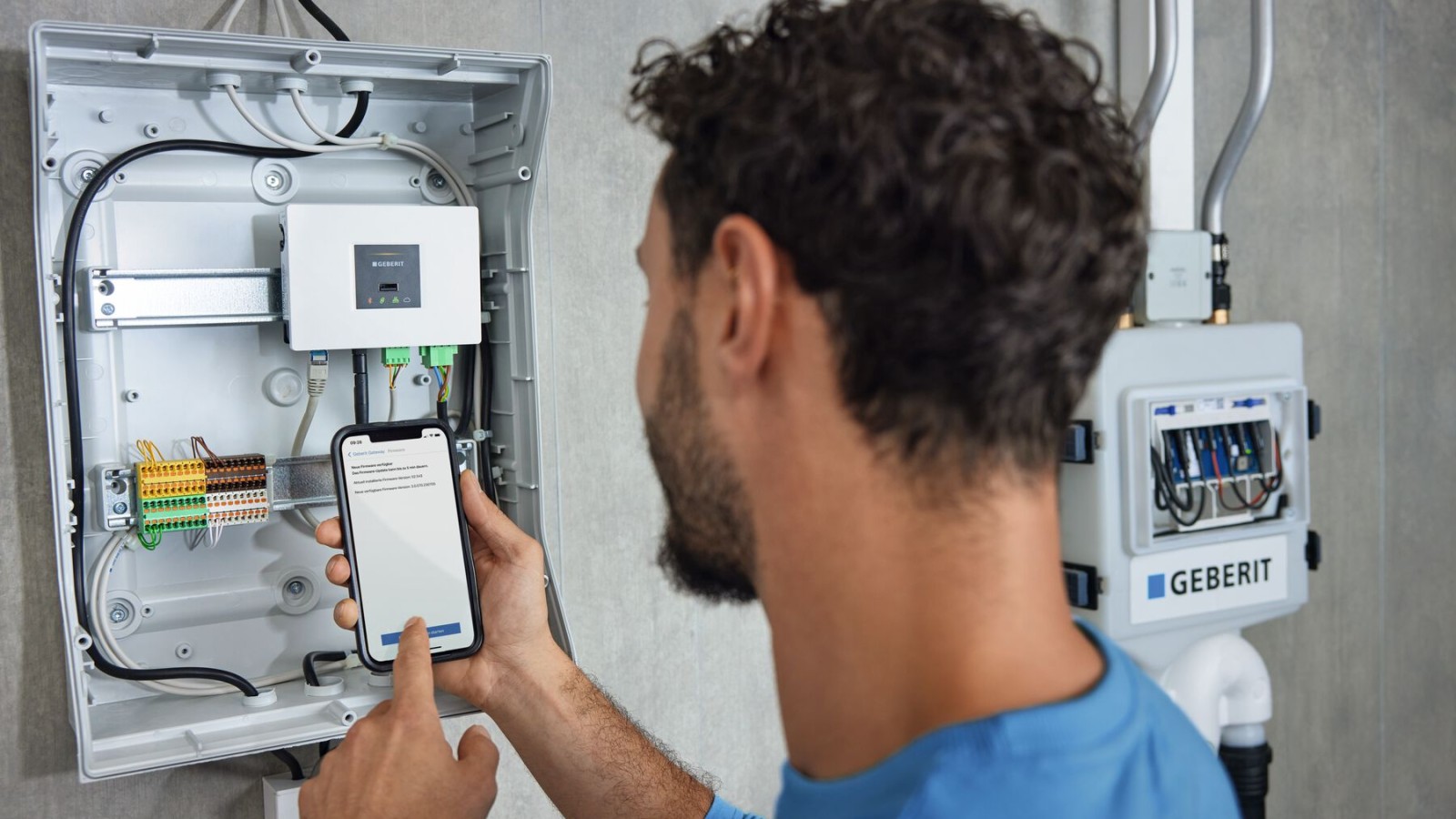 Operation of the end devices via the Geberit Gateway using the Geberit Control app