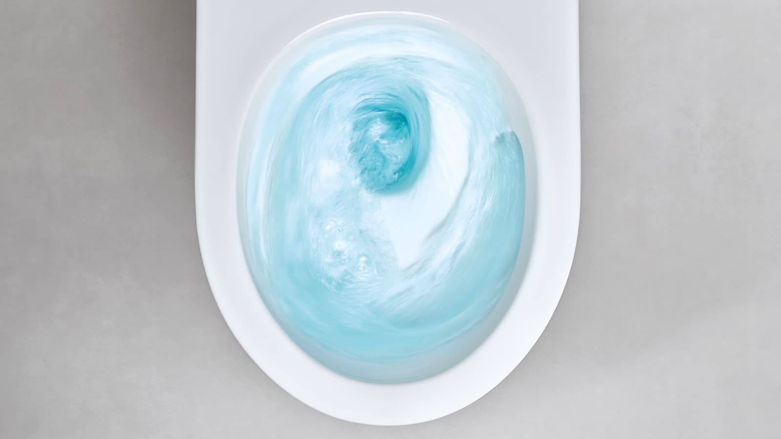 The asymmetrical inner geometry of Geberit WC ceramics with TurboFlush technology directs the flush water in a vortex through the WC ceramic. The asymmetrical inner geometry of Geberit WC ceramics with TurboFlush technology directs the flush water in a vortex through the WC ceramic.