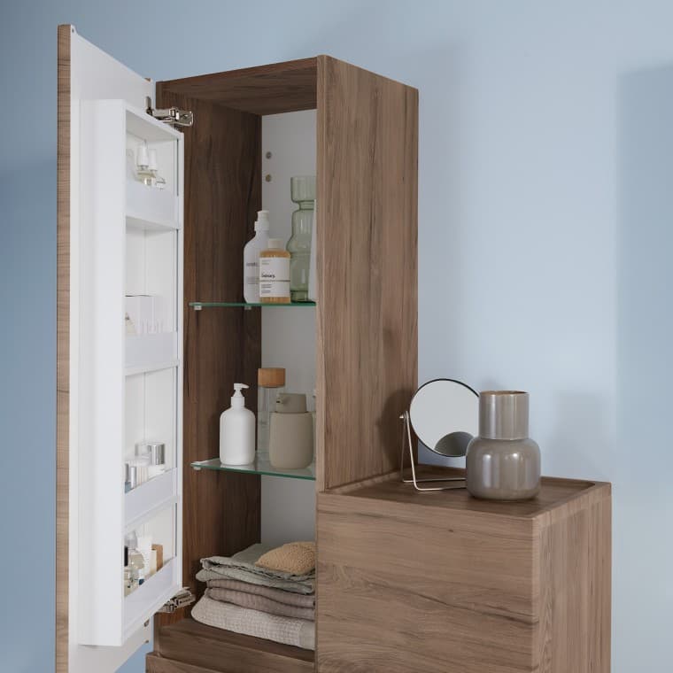 The modular interplay of washbasin cabinets and tall cabinets creates versatile storage spaces even in small bathrooms that can be planned to suit specific customer needs and stylishly finished The modular interplay of washbasin cabinets and tall cabinets creates versatile storage spaces even in small bathrooms that can be planned to suit specific customer needs and stylishly finished