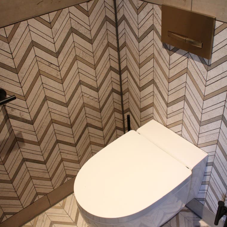 The Sigma50 actuator plate ensures timeless elegance (© Geberit) The Sigma50 actuator plate ensures timeless elegance (© Geberit)