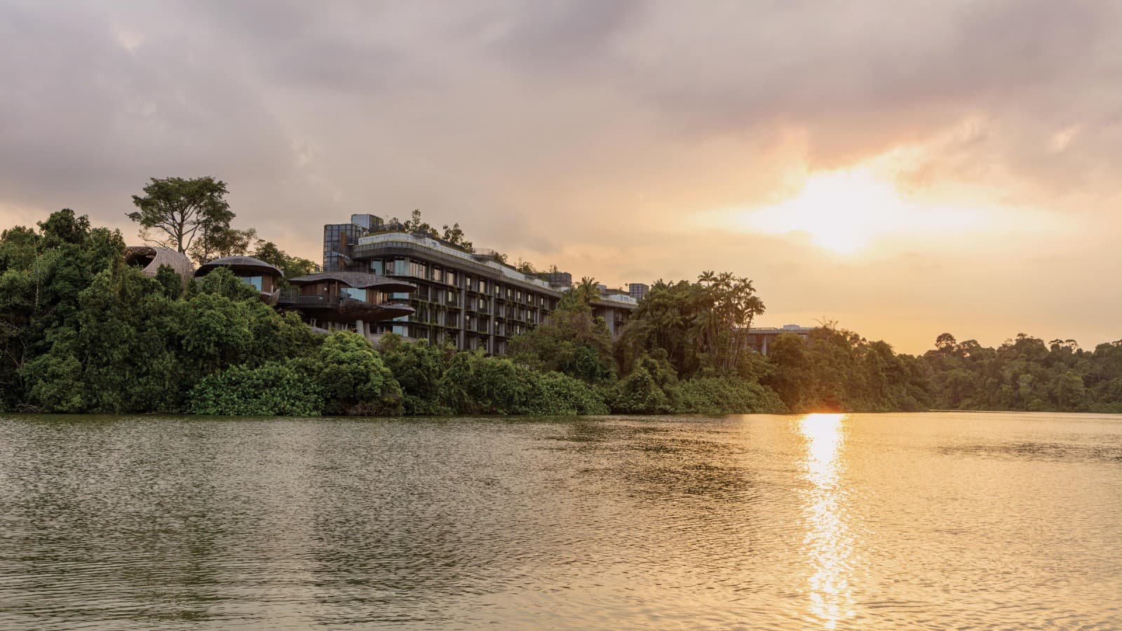 The resort also includes a five-storey building (© Banyan Tree)